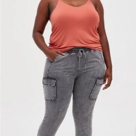 Torrid Cami Tank Top - Picture 1 of 3